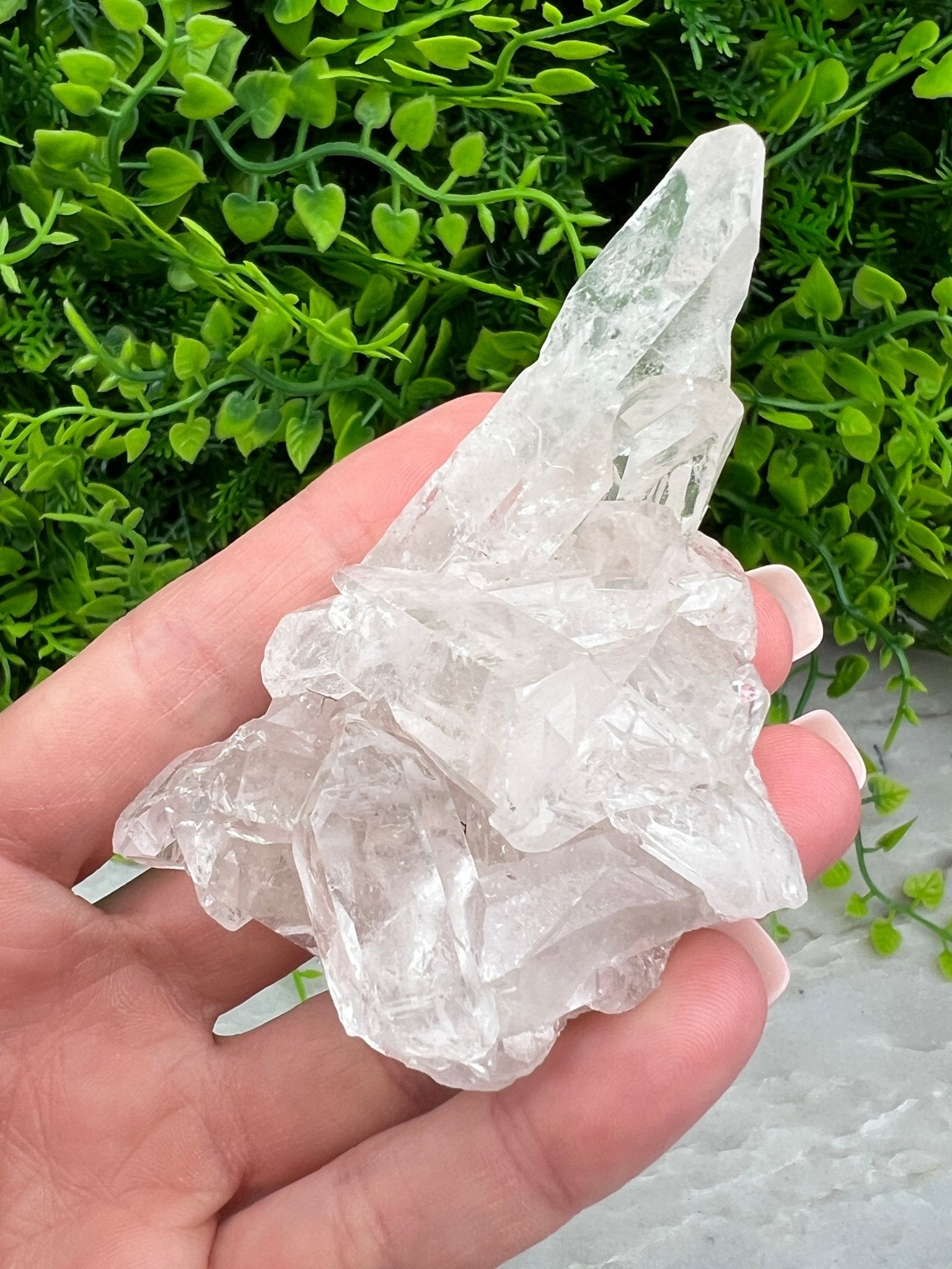 Bergkristall-Cluster (8 cm) von KEY LIME STORE