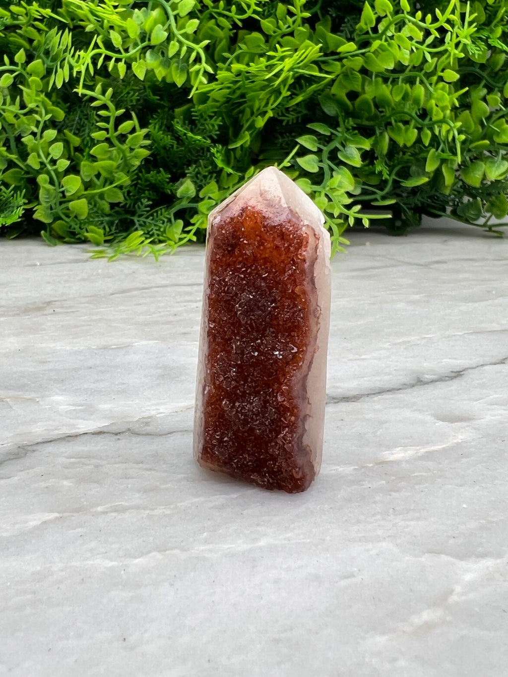 Amethyst-Cluster-Turm (5 cm) von KEY LIME STORE