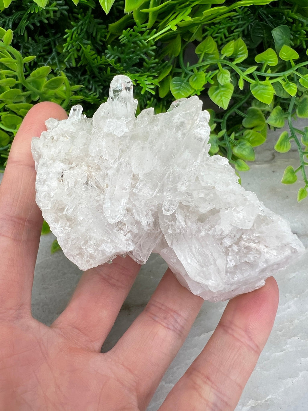 Bergkristall-Cluster (8 cm) von KEY LIME STORE