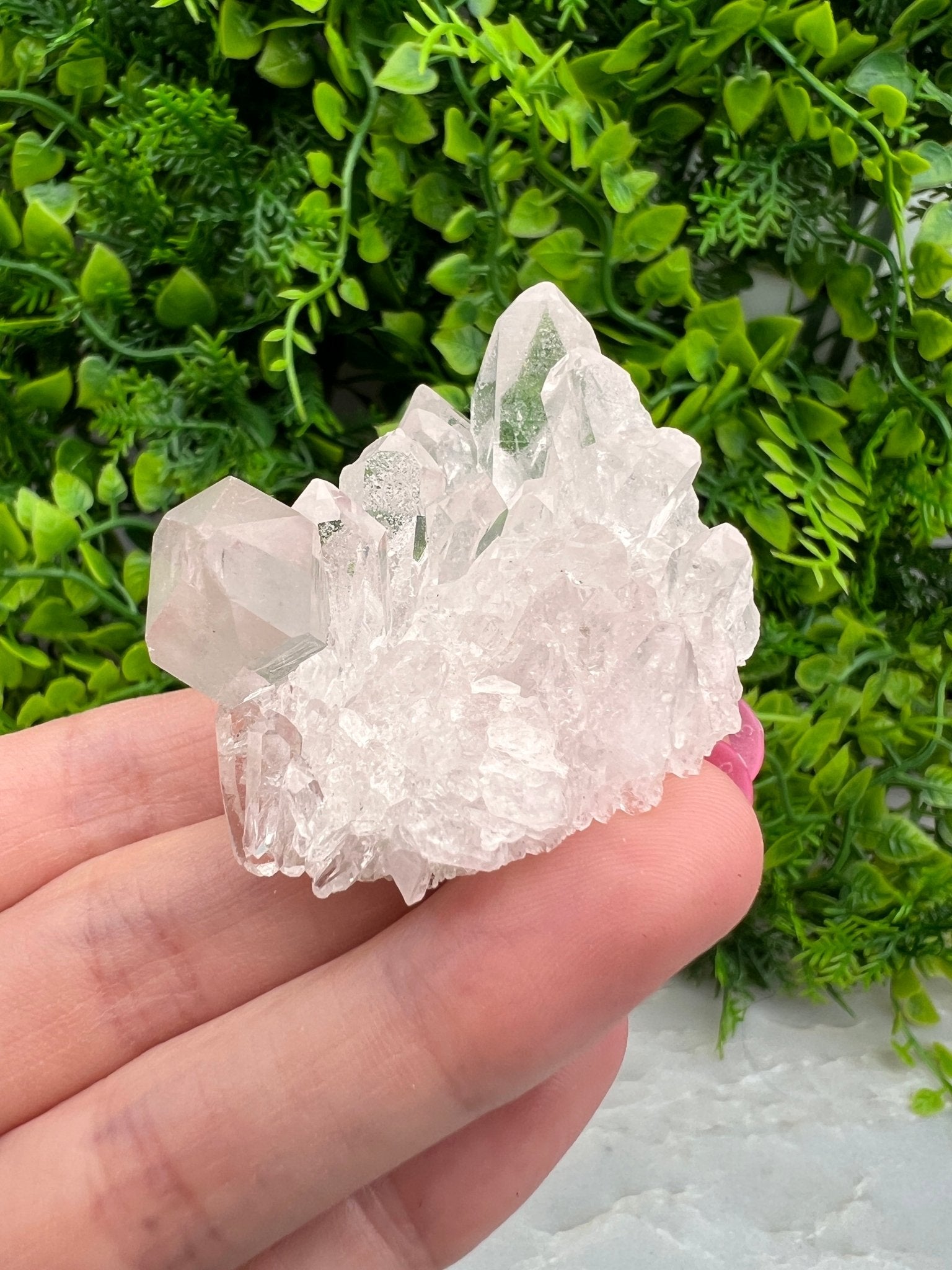 Zeer helder Bergkristal cluster (5 cm) by KEY LIME STORE