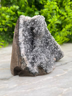 Amethist cluster cut base