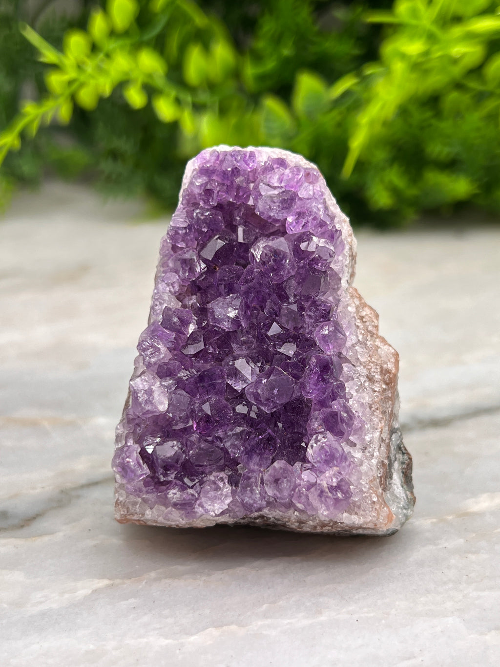 Amethist cluster cut base