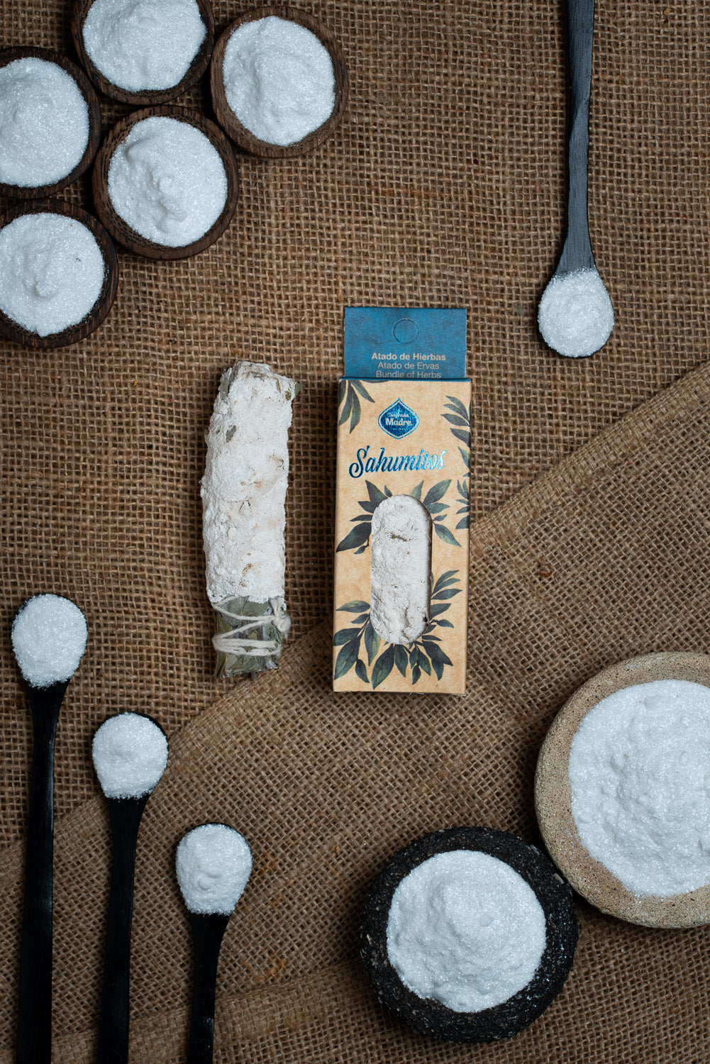 white yagra smudge stick Sagrada Madre Sahumitos (4x4x12cm)