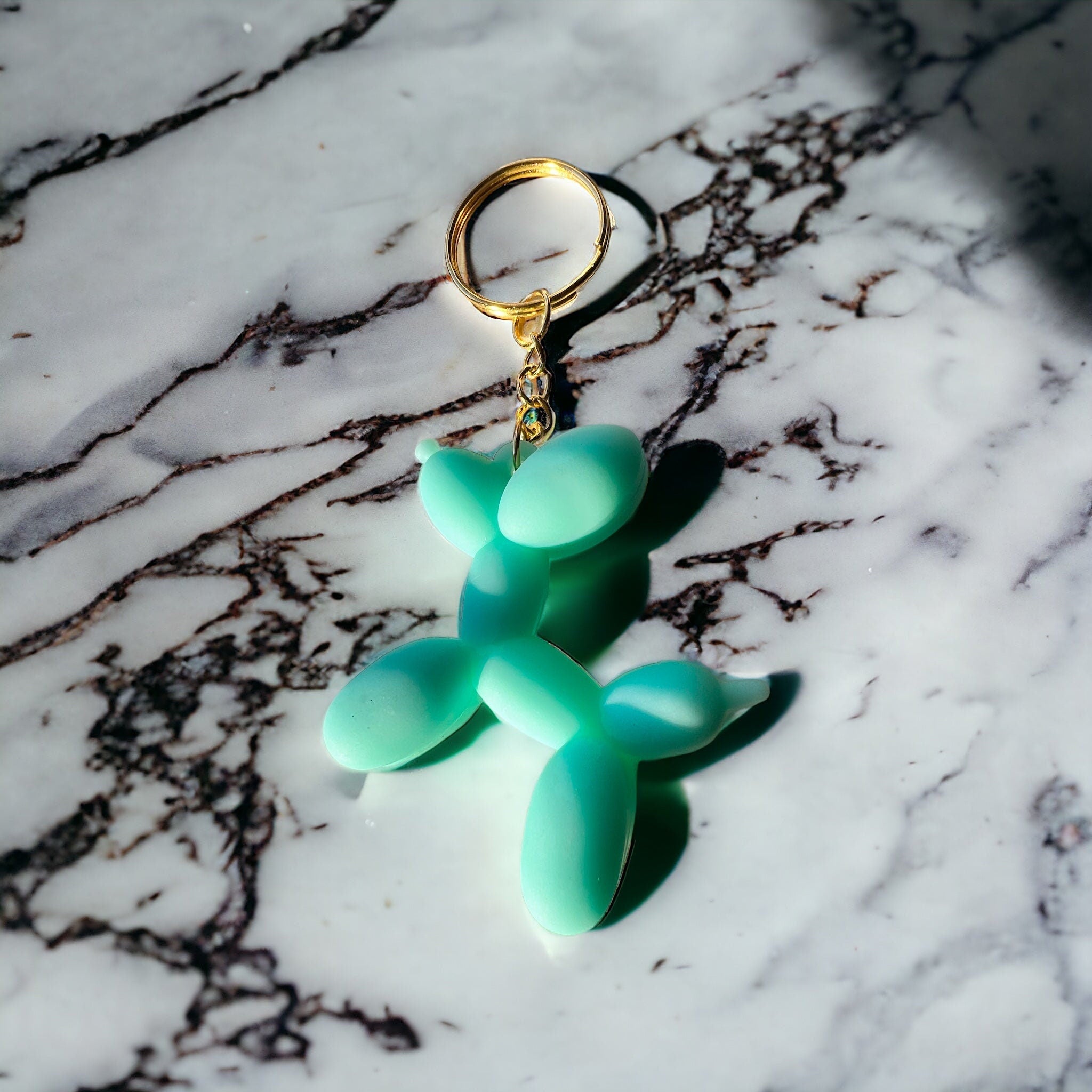 Balloon animal keychain turkoois