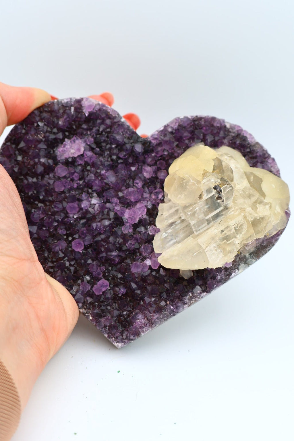 Amethyst-Herz 0,658 kg von KEY LIME STORE