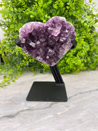 Amethist hart op standaard by KEY LIME STORE