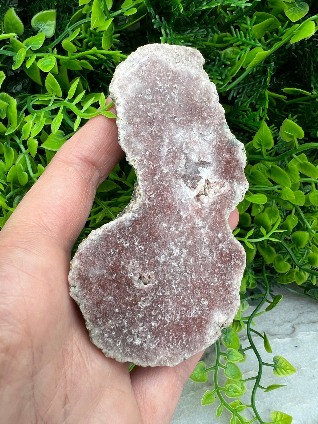 Rosa Amethyst-Cluster (9 cm) von KEY LIME STORE