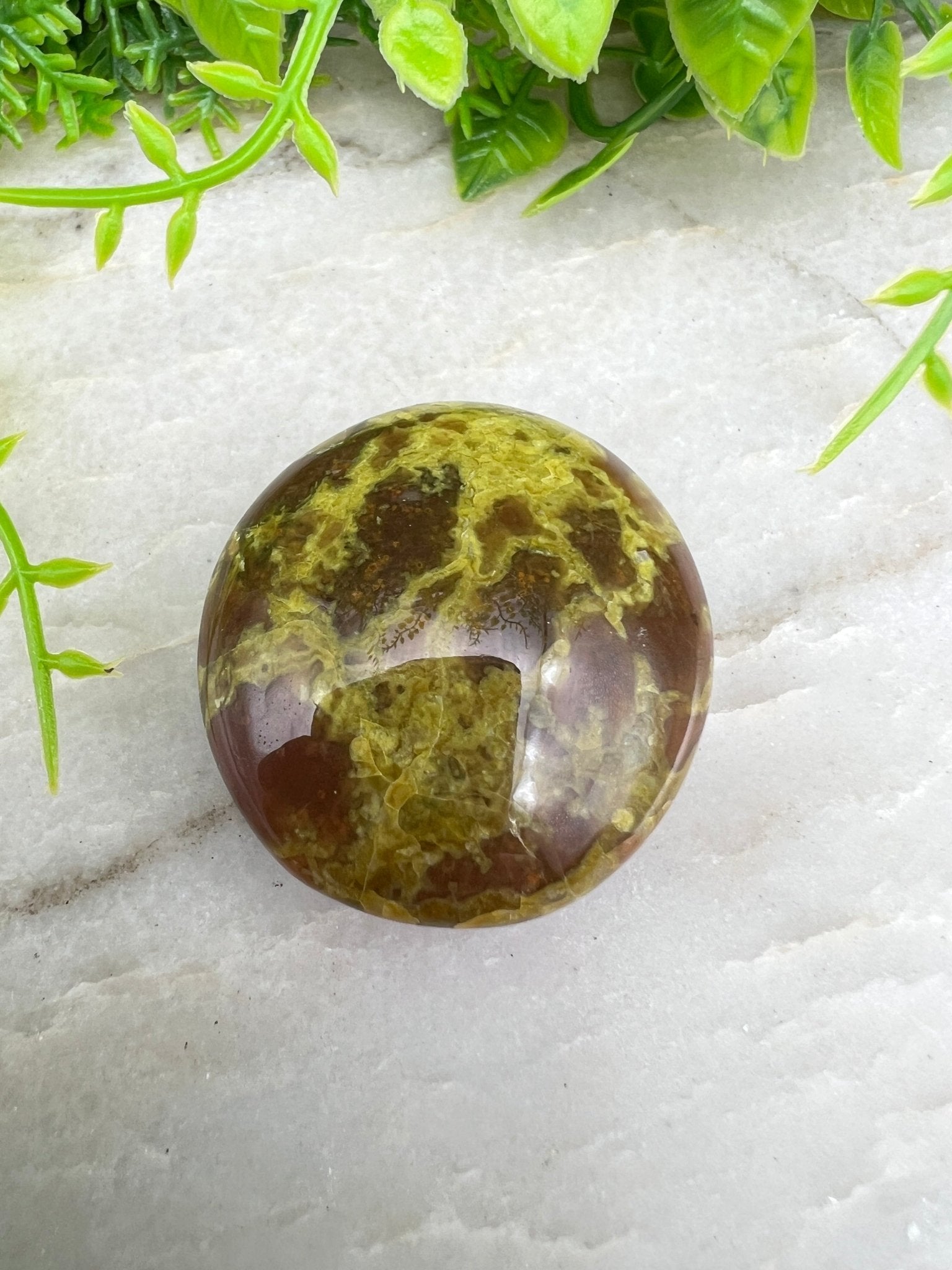 Grüner Opal als Kuschelstein (4 cm) von KEY LIME STORE
