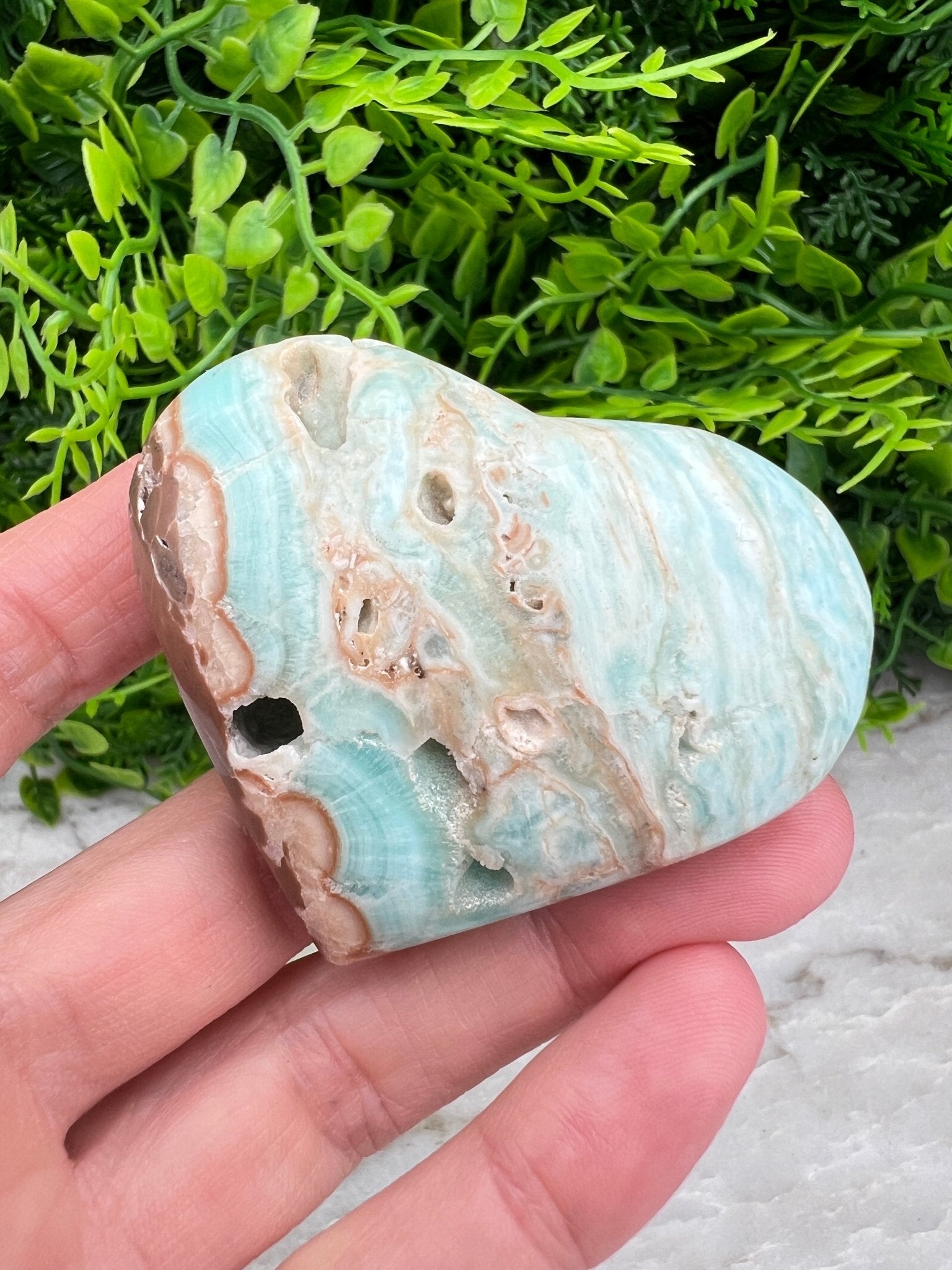 Blaues Aragonit (Caribean Blue Calcite) Herz (6 cm) von KEY LIME STORE