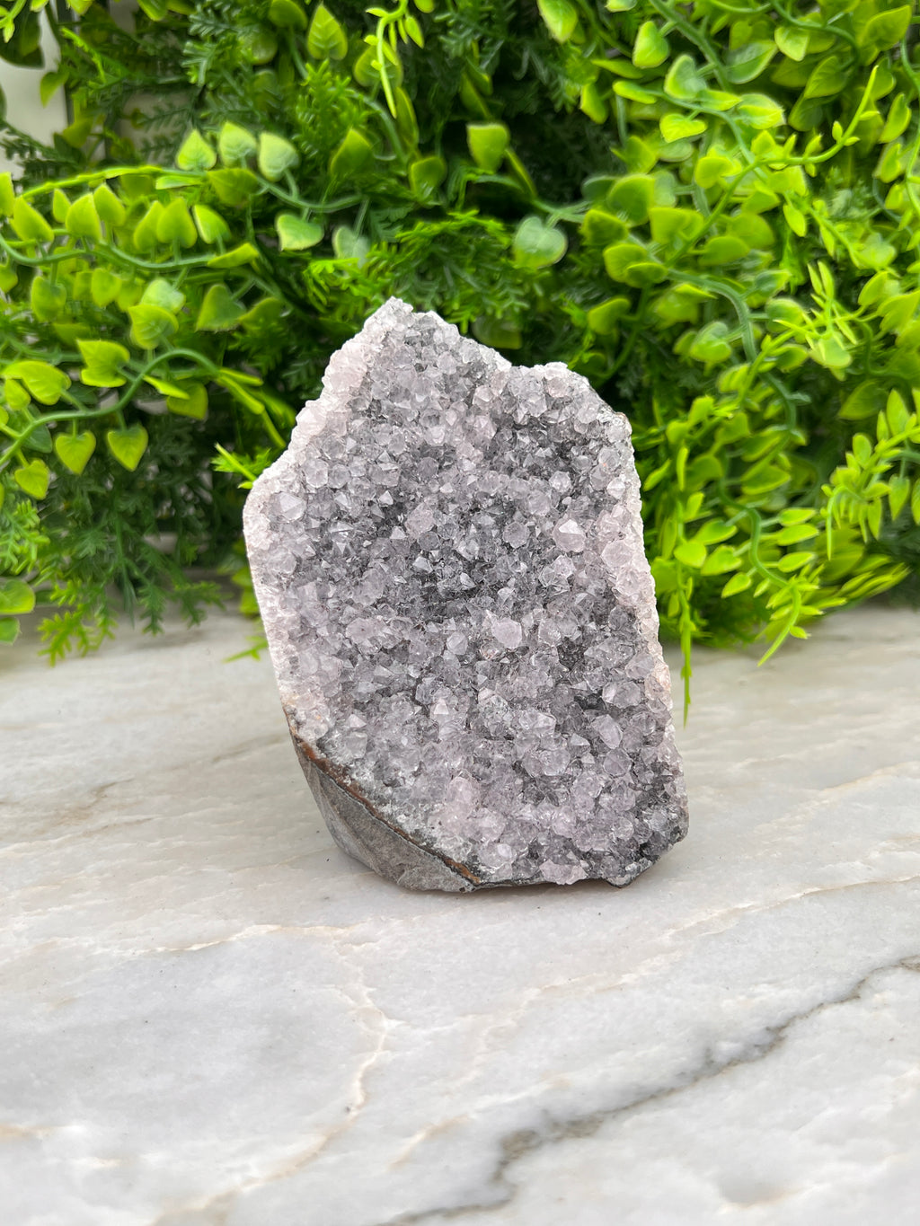 Amethist cluster cut base