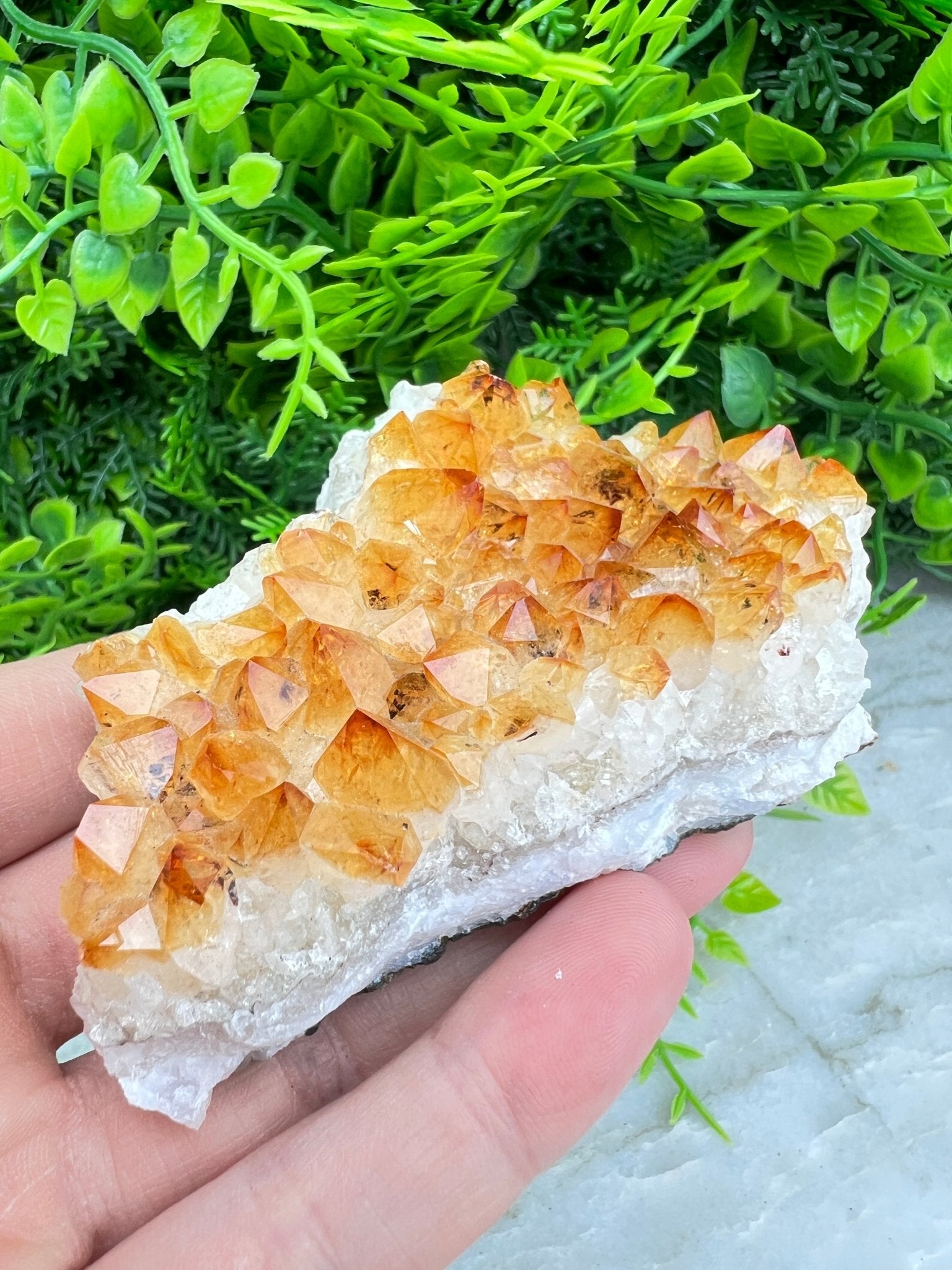 Citrin (gebrannter Amethyst) – Cluster (9 cm) von KEY LIME STORE