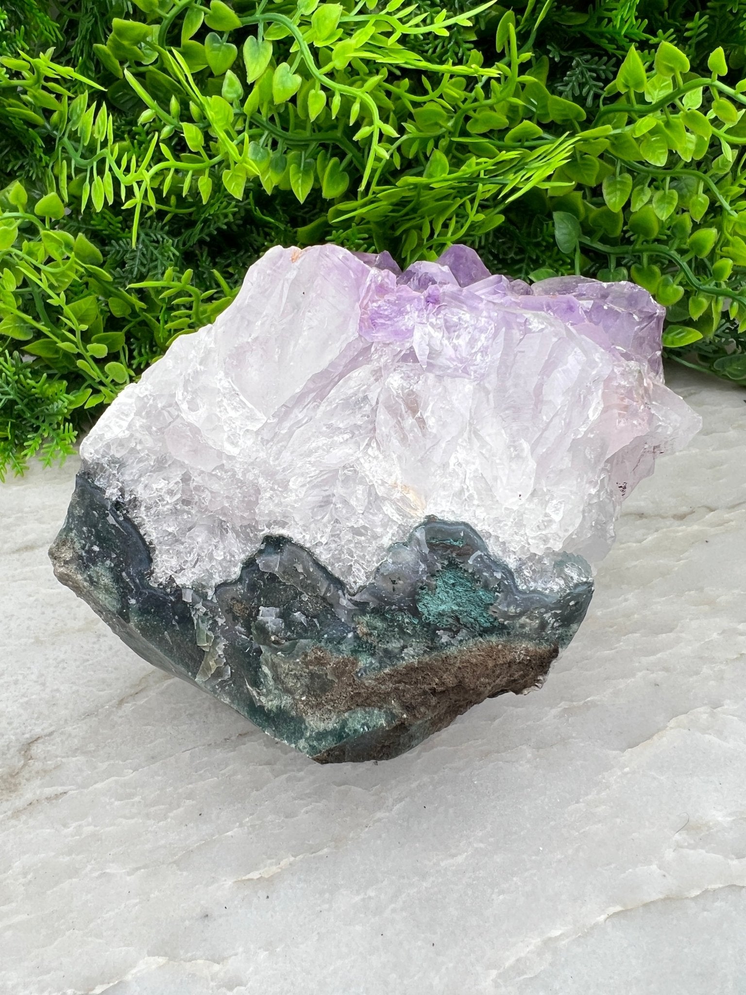 Amethist cluster (1.484 kg) by KEY LIME STORE