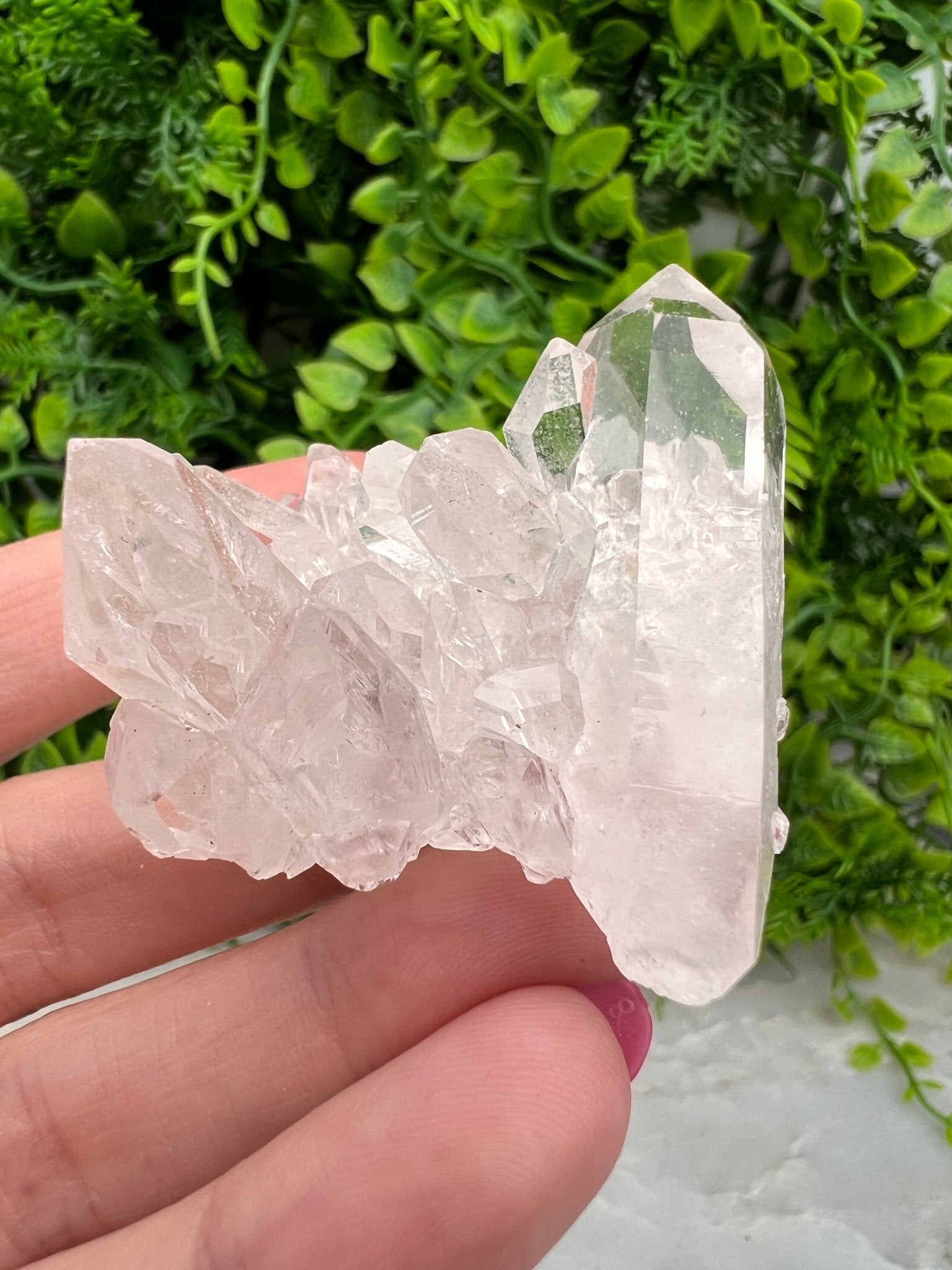 Zeer helder Bergkristal cluster (5 cm) by KEY LIME STORE