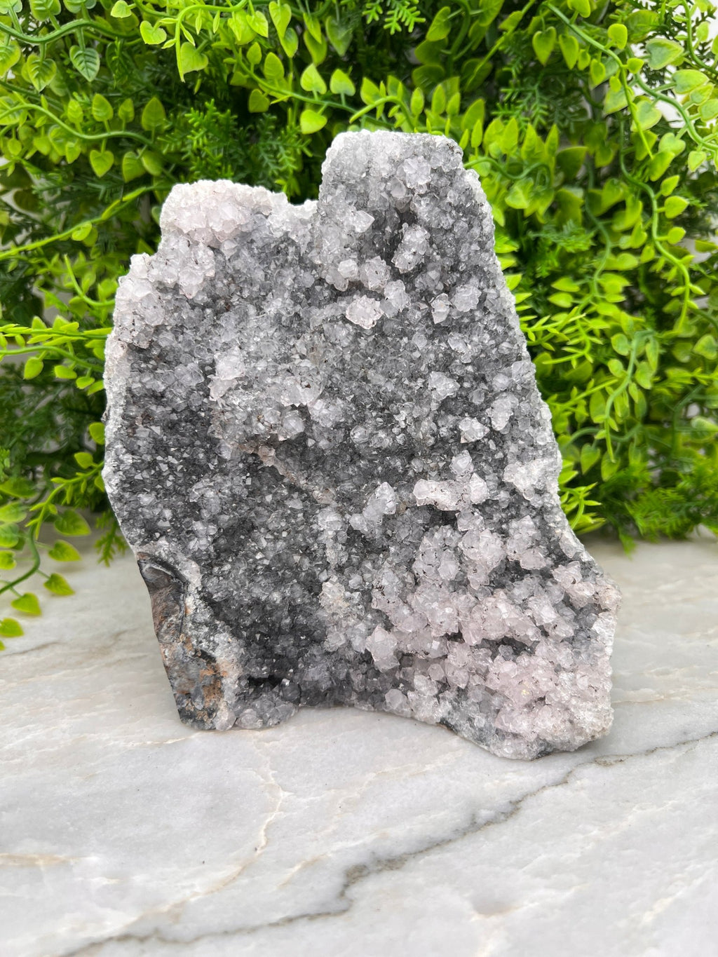 Grijze Amethist cluster XL by KEY LIME STORE