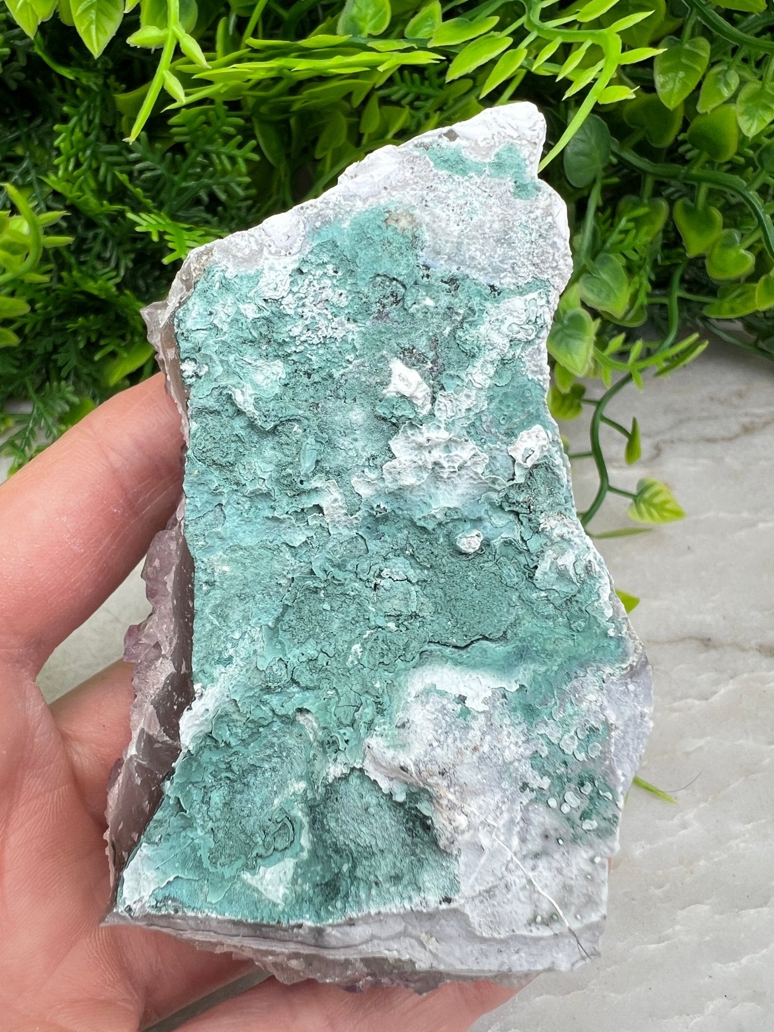 Amethist cluster (9 cm) by KEY LIME STORE