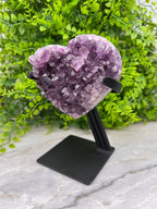 Amethist hart op standaard by KEY LIME STORE