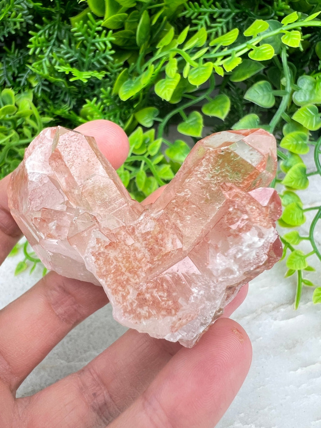 Red Healer (Hämatit-Quarz)-Cluster (7 cm) von KEY LIME STORE