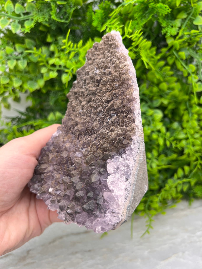 Amethist cluster cut base