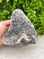 Amethist cluster cut base