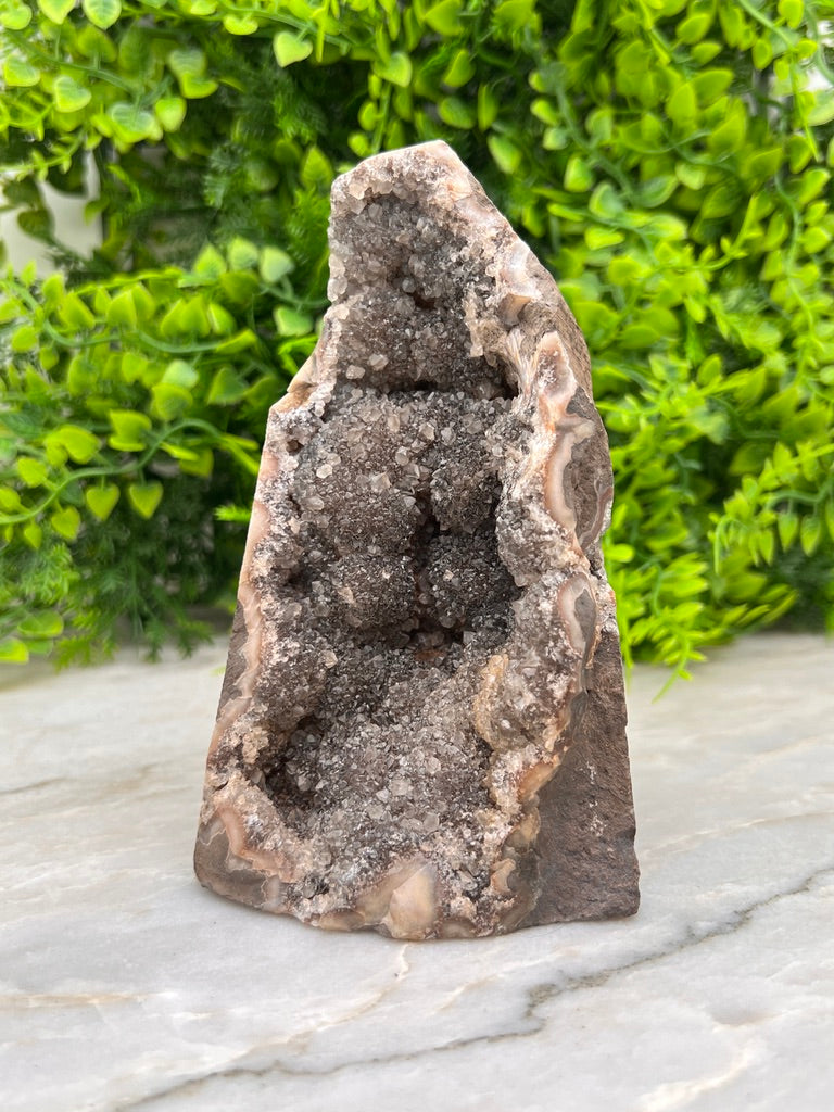 Amethist cluster cut base