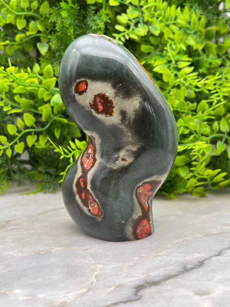 Polychroom Jaspis freeform by KEY LIME STORE