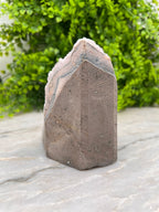 Amethist cluster cut base