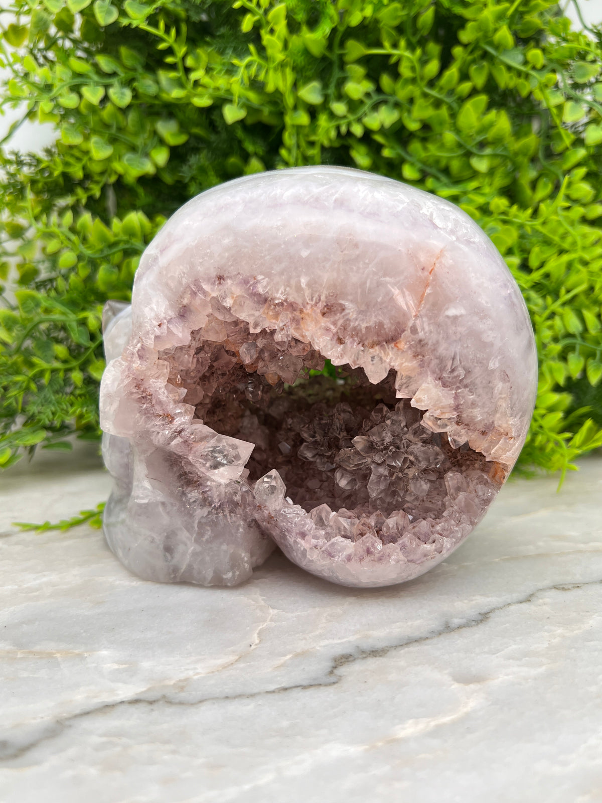 Handgeslepen schedel XL (zeer exclusief) van Amethist, Bergkristal en Agaat