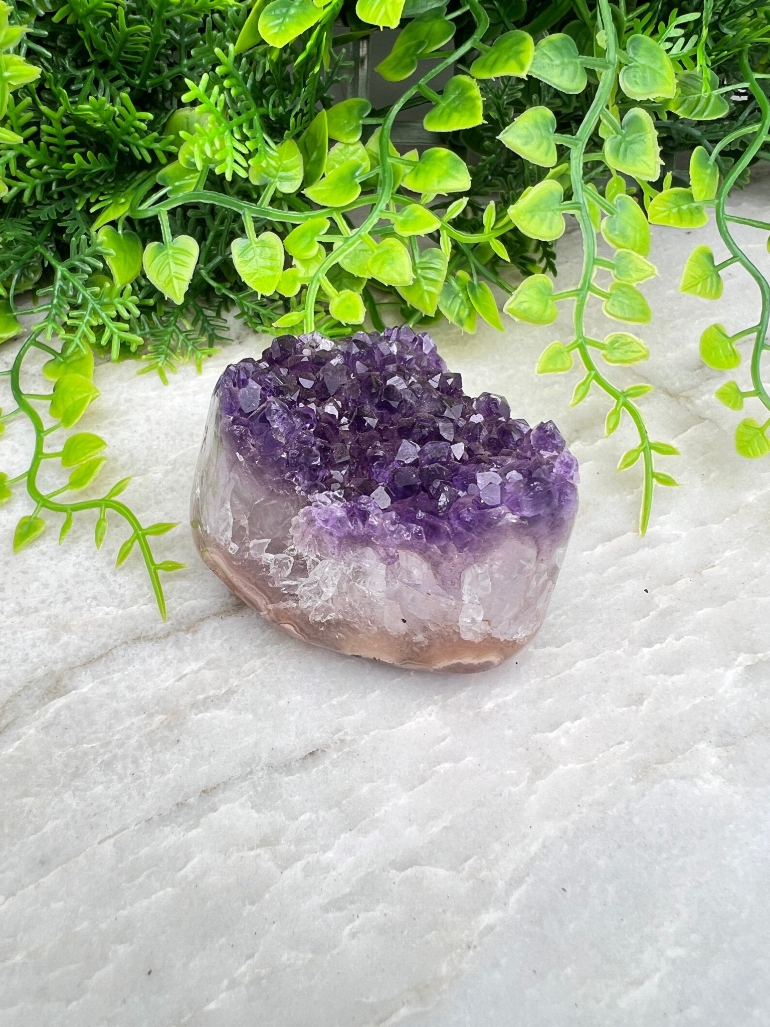 Polierter Amethyst-Cluster (5 cm) von KEY LIME STORE