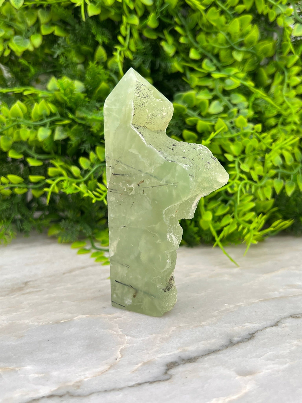 Prehniet toren half ruw half gepolijst by KEY LIME STORE