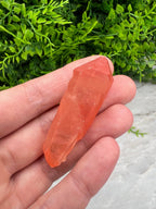 Red Healer (Hematoïde kwarts) cluster (5 cm) by KEY LIME STORE