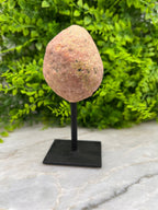 Agaat op standaard by KEY LIME STORE