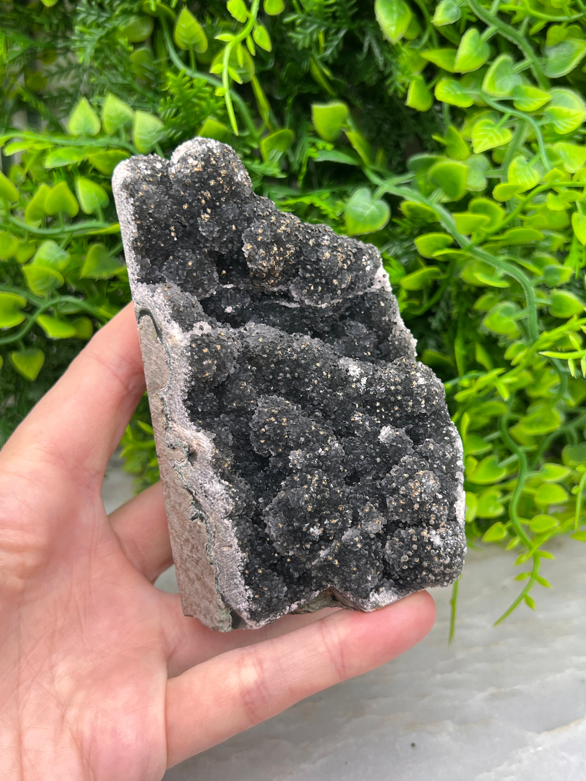 Amethist cluster cut base