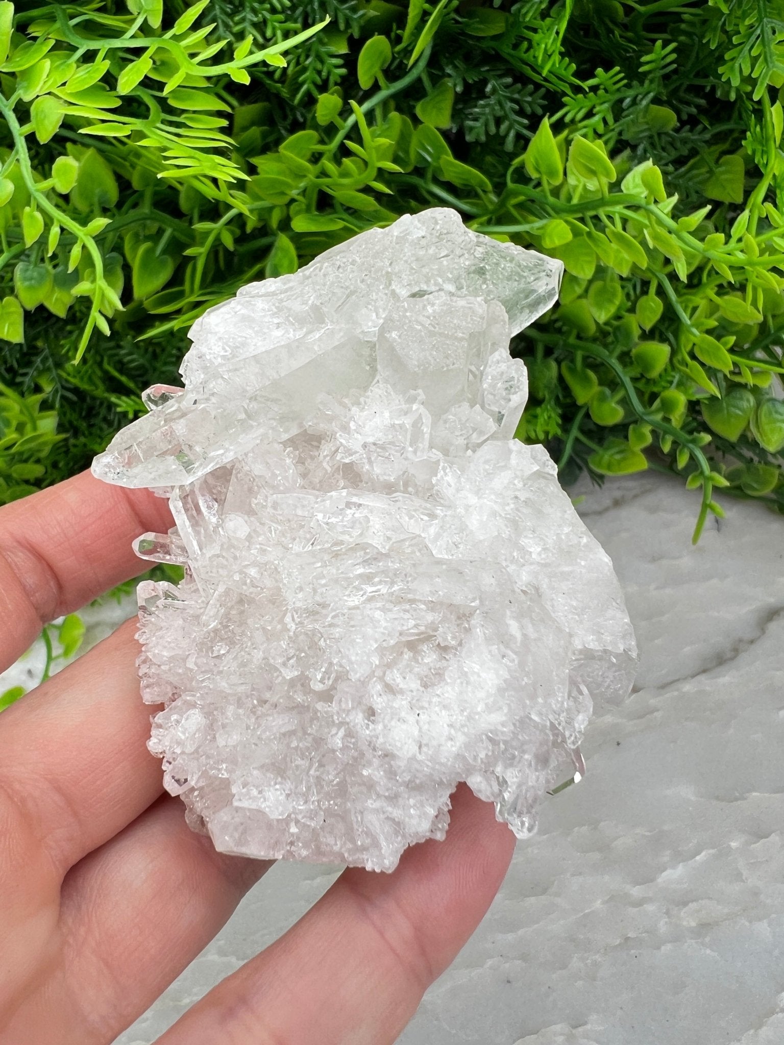 Bergkristal cluster met prachtige kristallen (8 cm) by KEY LIME STORE