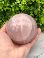 Rozenkwarts bol (87 mm / 916 gr) by KEY LIME STORE