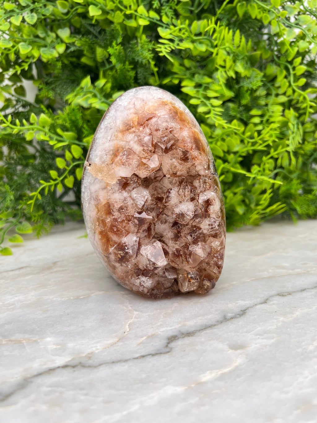 Citrien op Bergkristal cut base by KEY LIME STORE