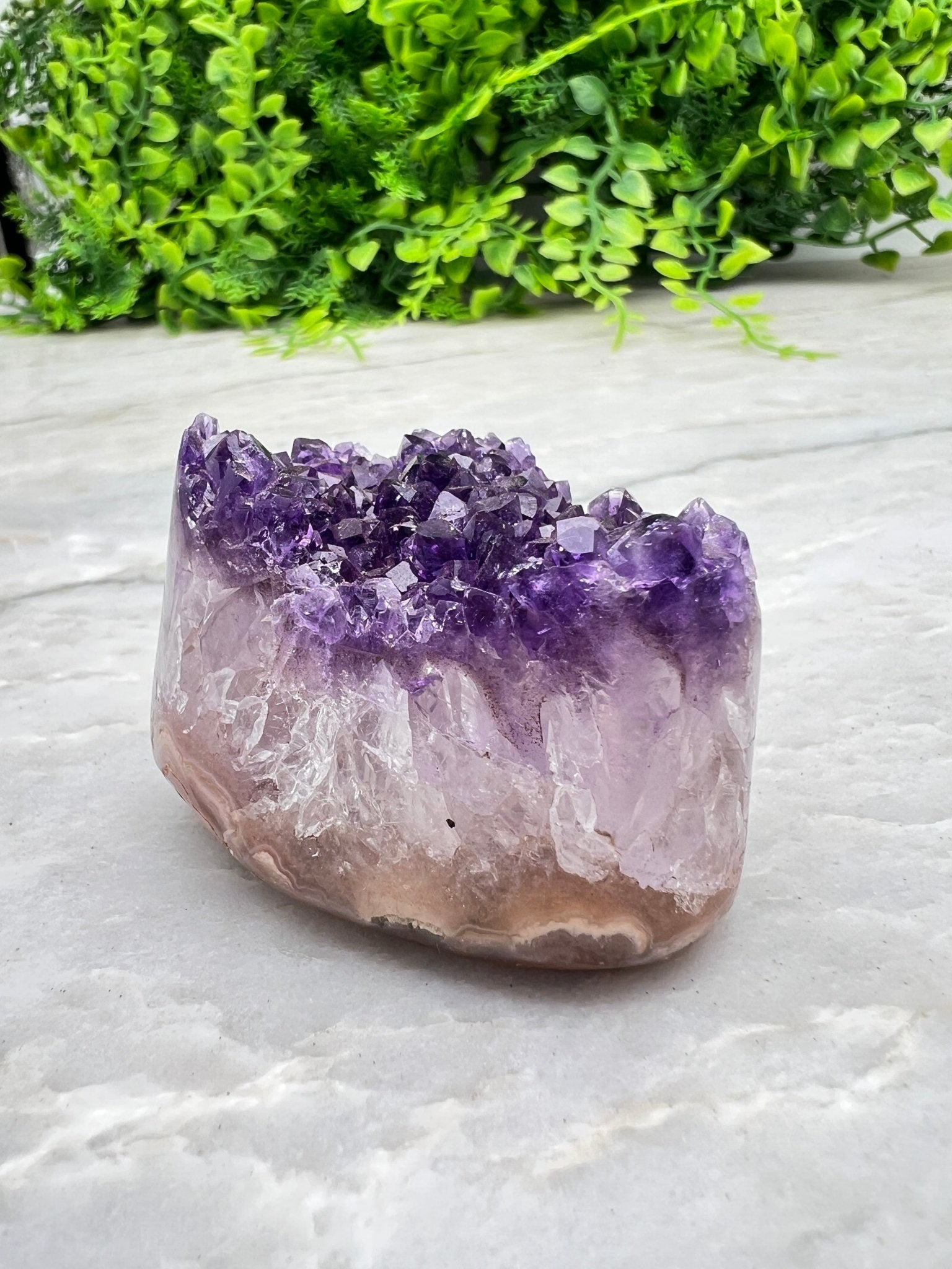 Polierter Amethyst-Cluster (5 cm) von KEY LIME STORE