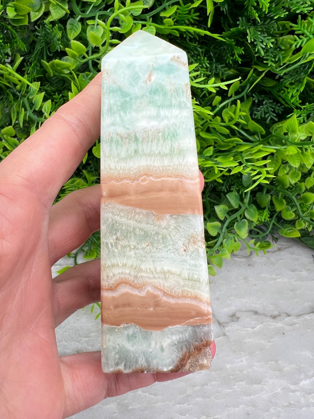 Turm aus blauem Aragonit (Caribbean Blue Calcite) (10 cm) von KEY LIME STORE