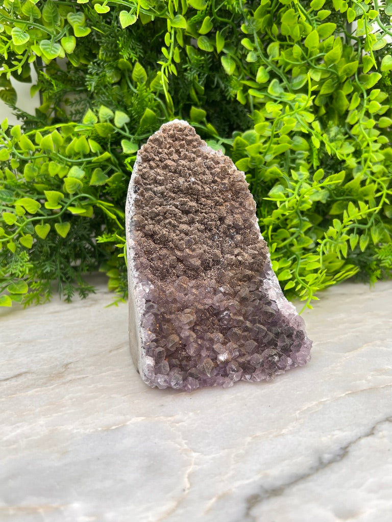 Amethist cluster cut base