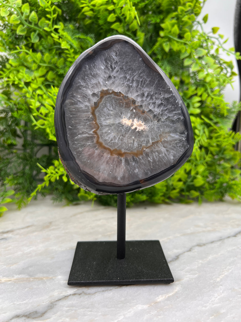 Agaat op standaard (16 cm)