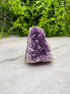 Amethist cluster cut base
