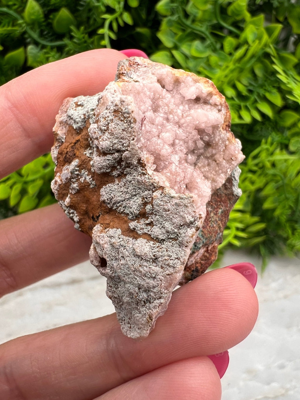 Rosa Amethyst-Cluster (5 cm) von KEY LIME STORE