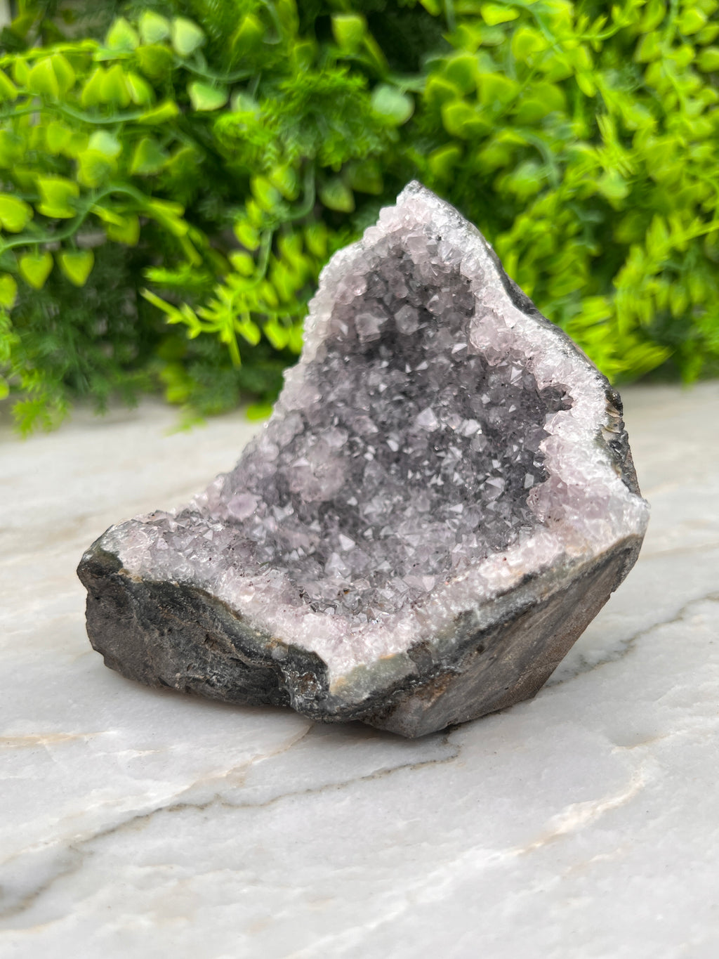 Amethist cluster cut base