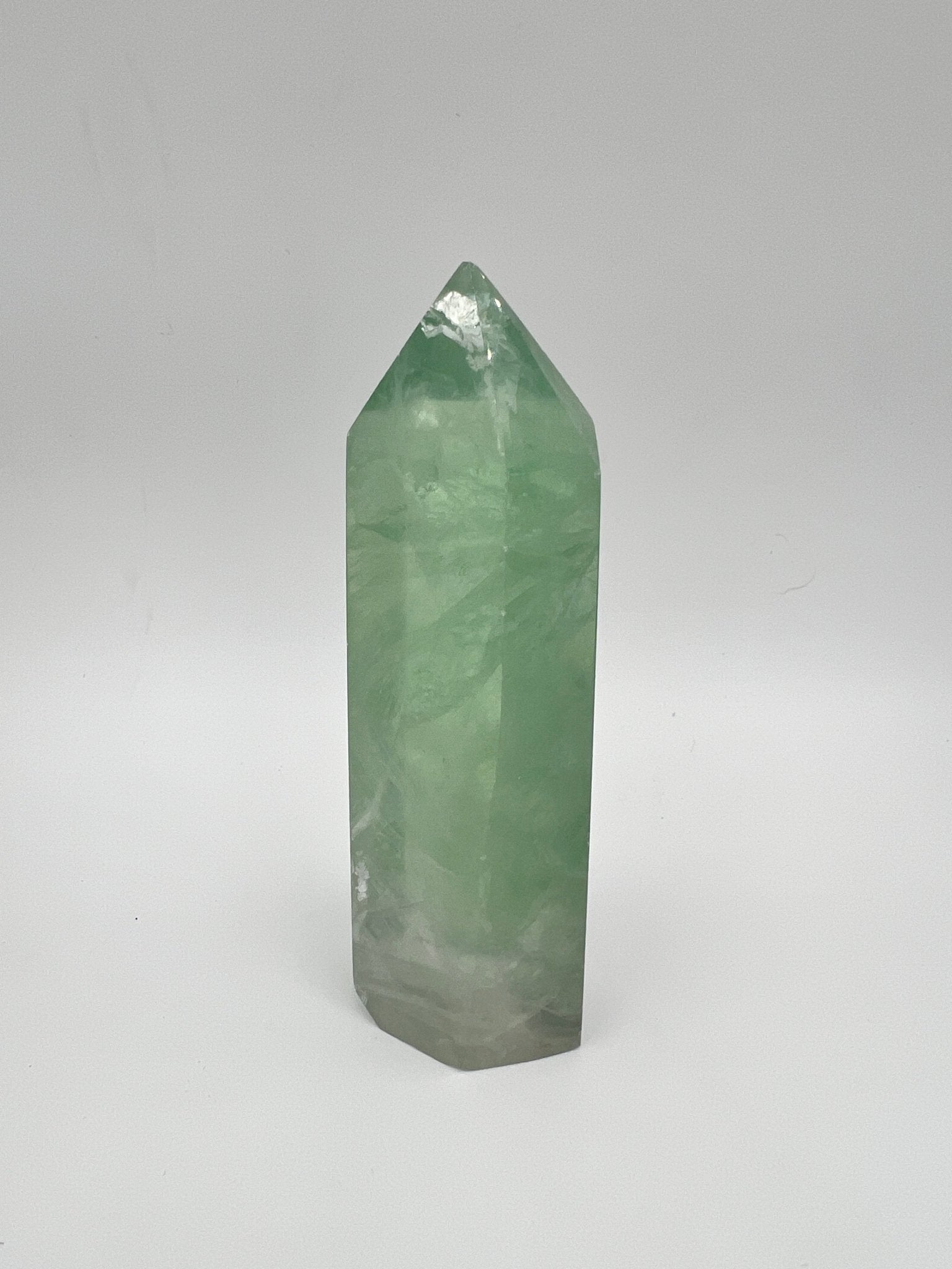 Grüner Fluorit-Turm 0,258 kg von KEY LIME STORE