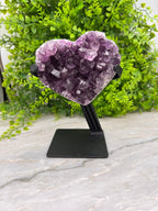 Amethist hart op standaard by KEY LIME STORE