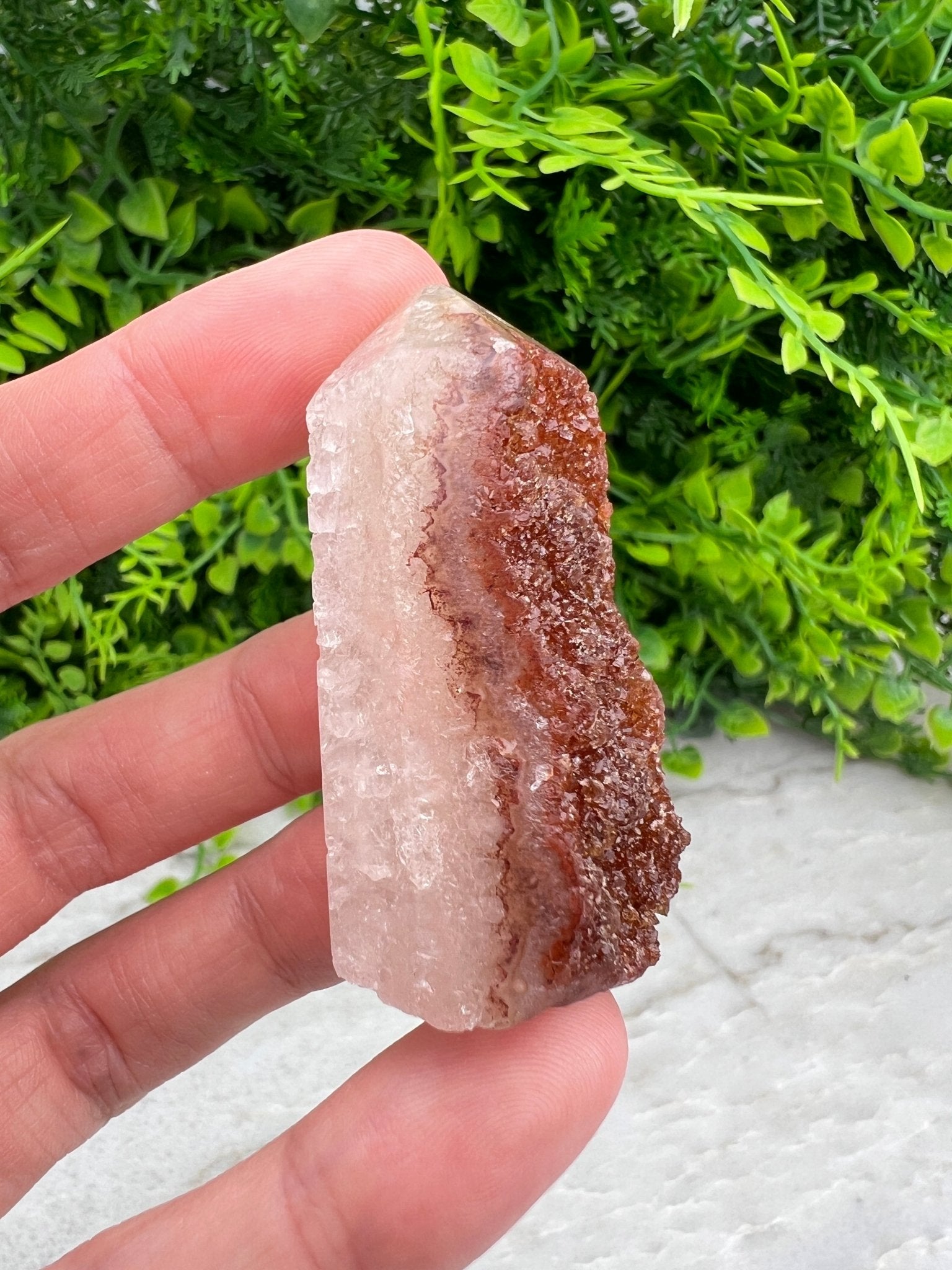 Amethyst-Cluster-Turm (5 cm) von KEY LIME STORE