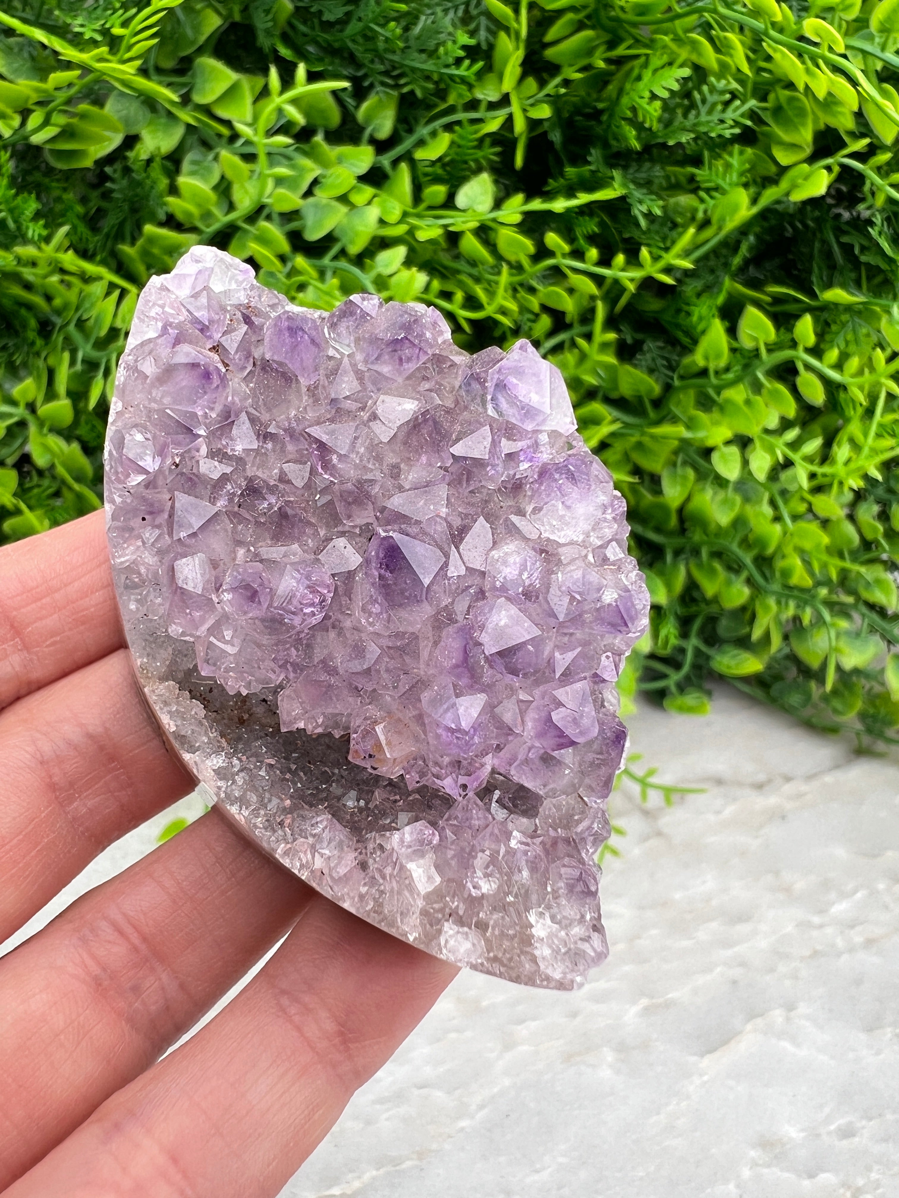 Amethist cluster ellips gepolijst (6 cm)