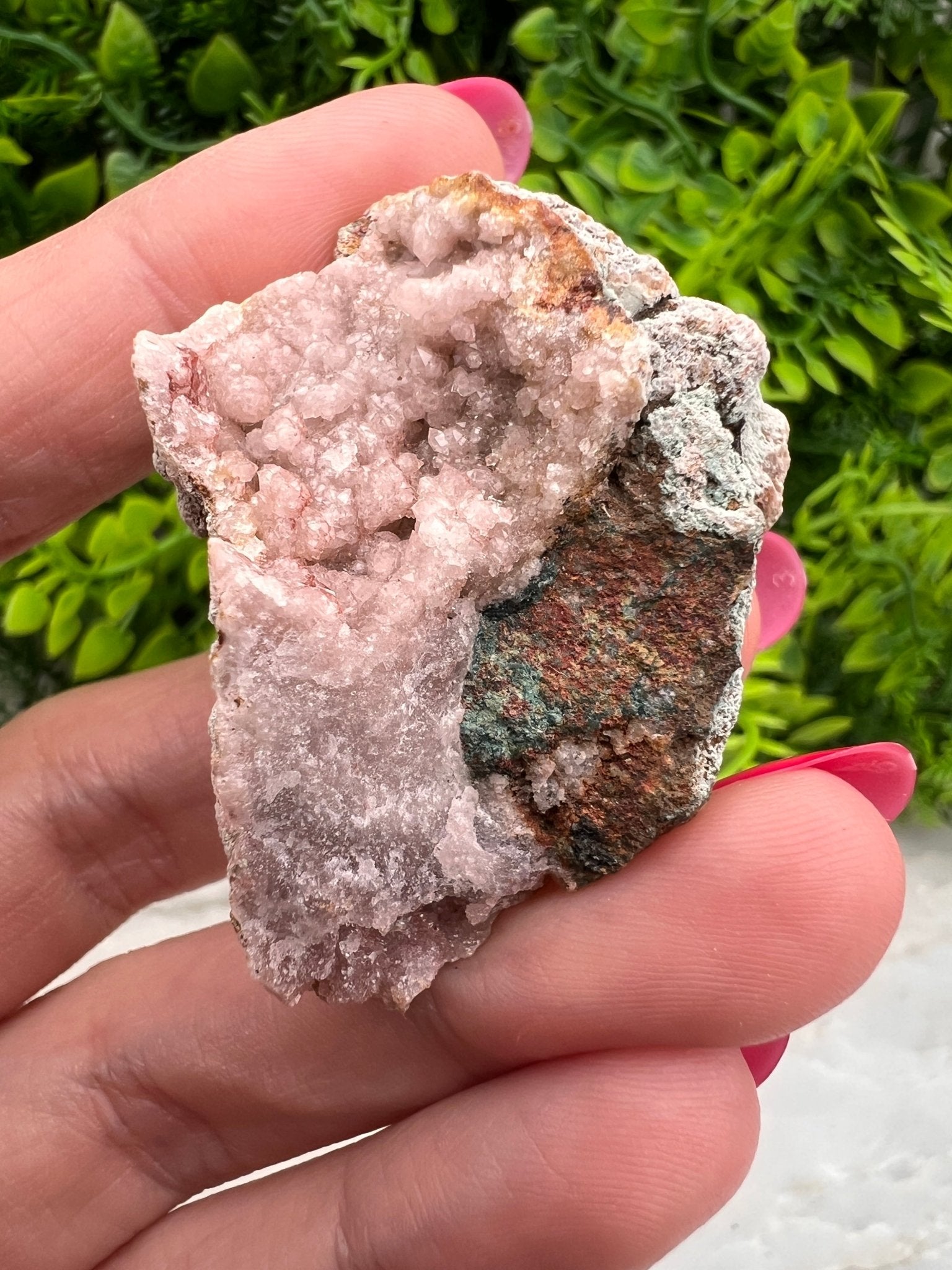 Rosa Amethyst-Cluster (5 cm) von KEY LIME STORE