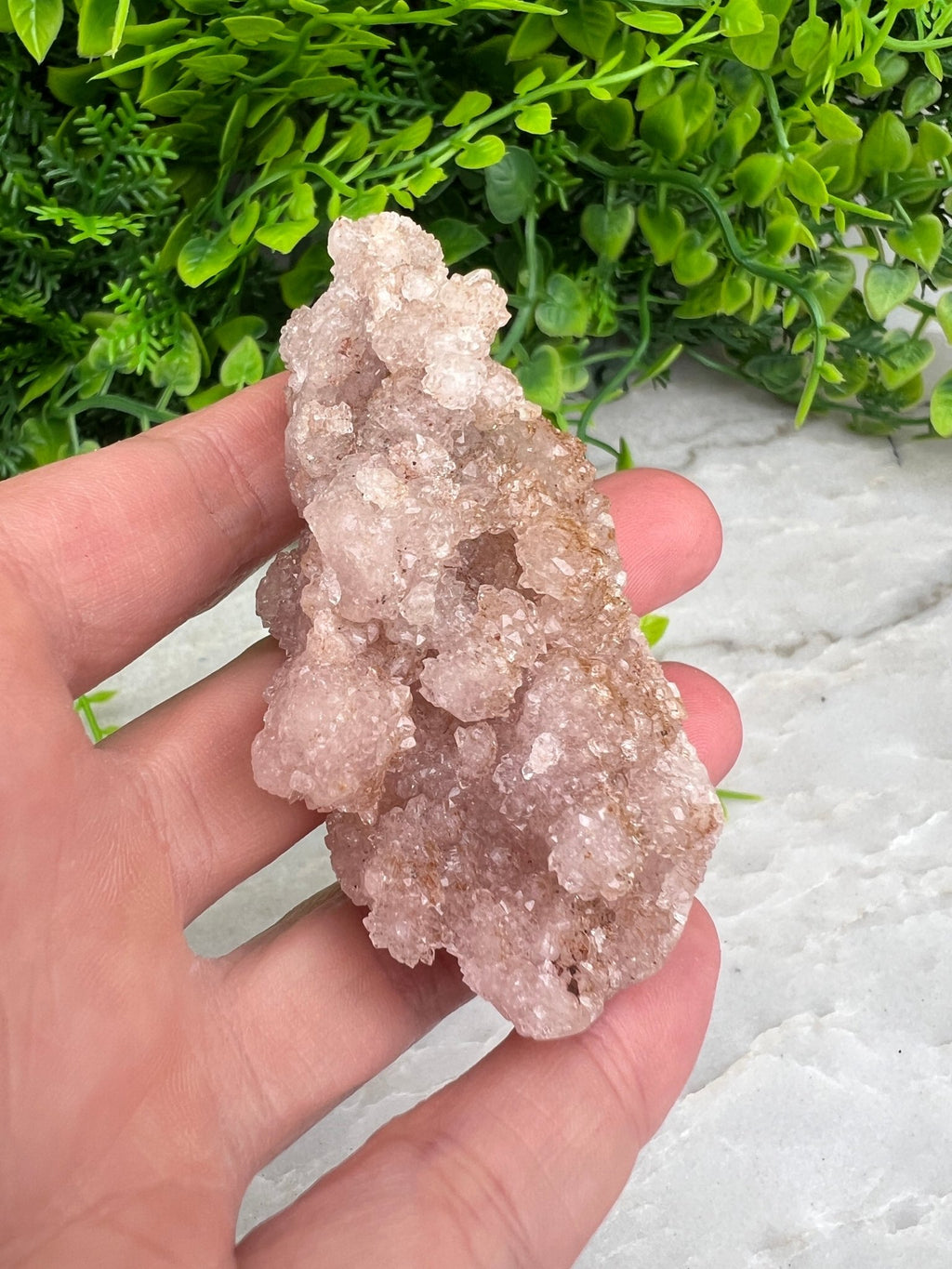 Rosa Amethyst-Cluster (7 cm) von KEY LIME STORE