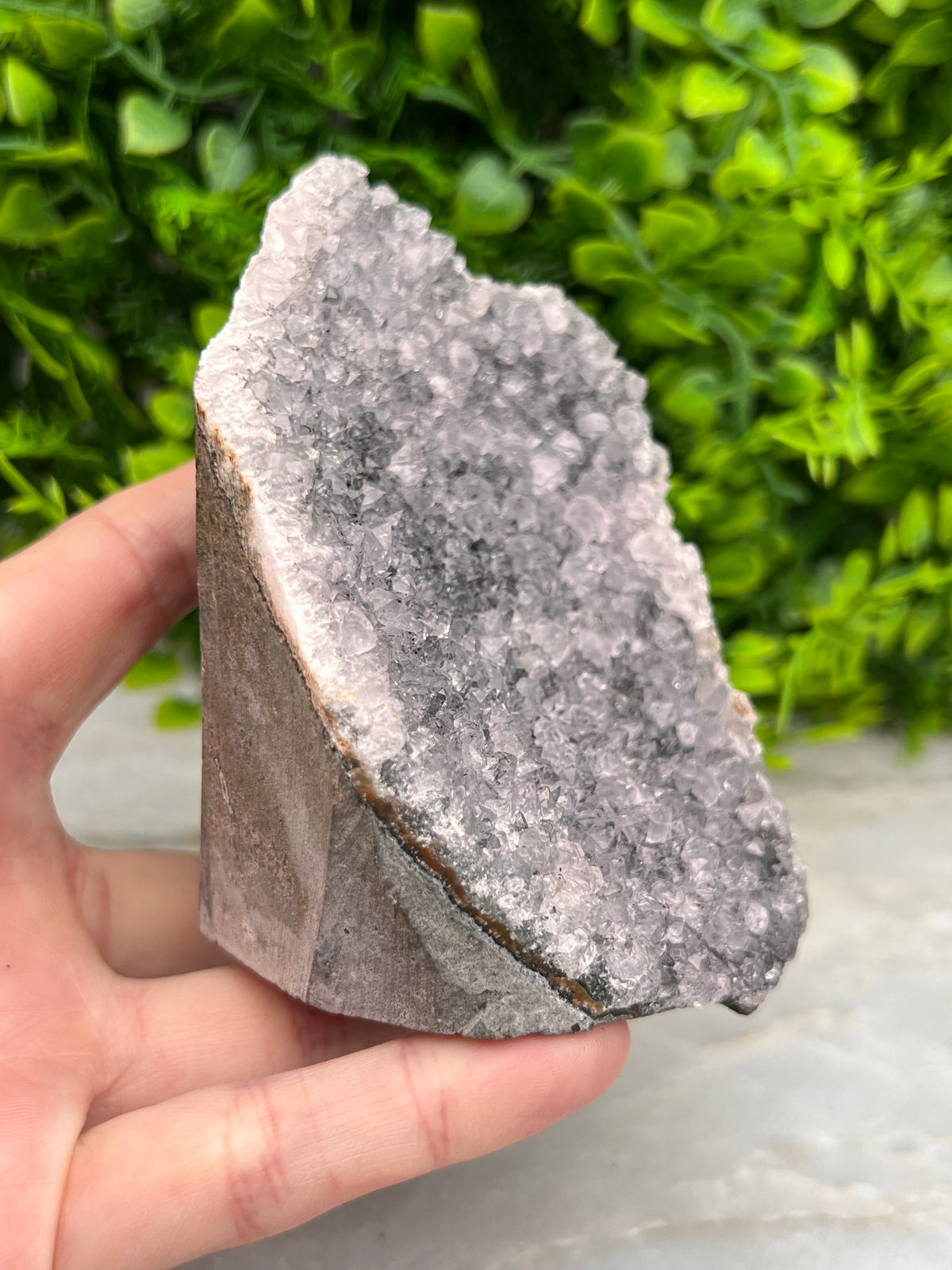 Amethist cluster cut base