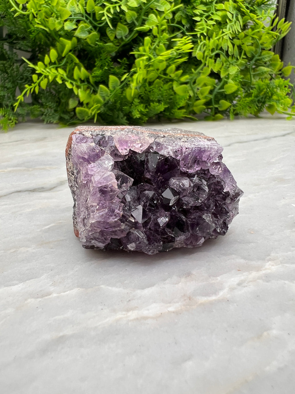 Amethist cluster cut base